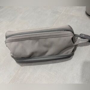 Beis “ The Dopp Kit “